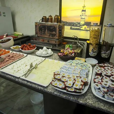 Sirkeci And Hotel 3*