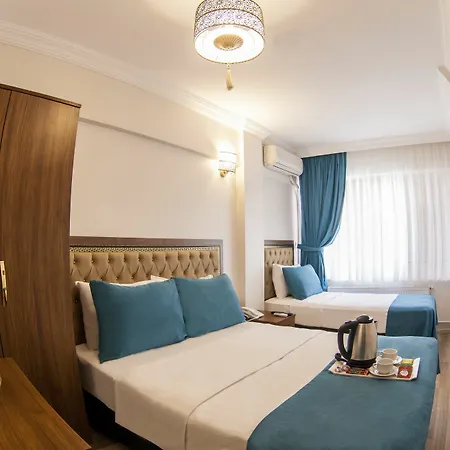 Sirkeci And Hotel 3*